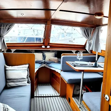 Botel Venerent *